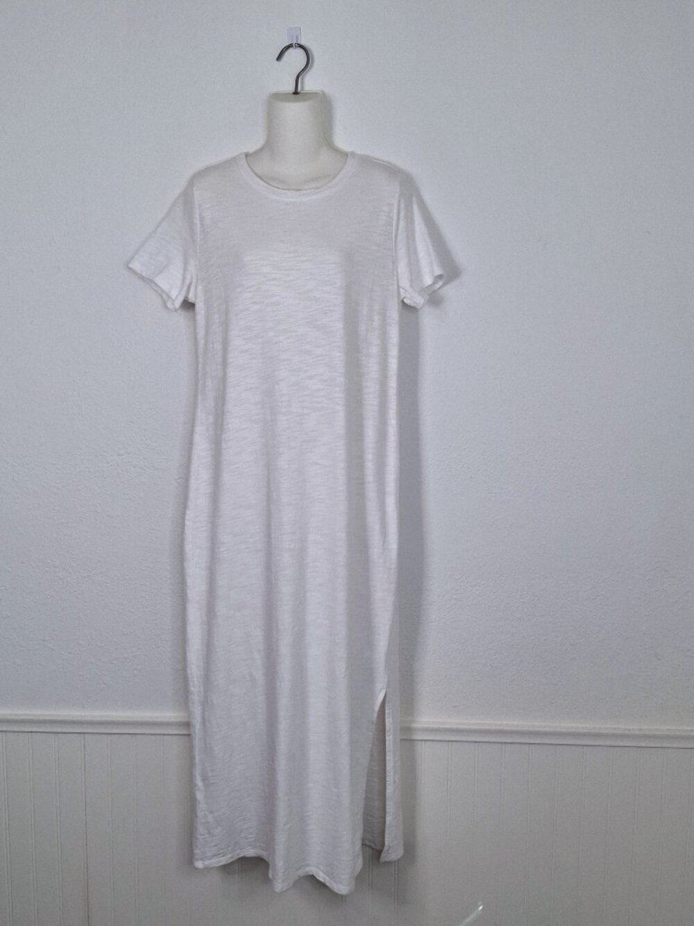Lou & Grey T-Shirt Dress Midi Sz M Neutral Minimalist Travel Coastal
